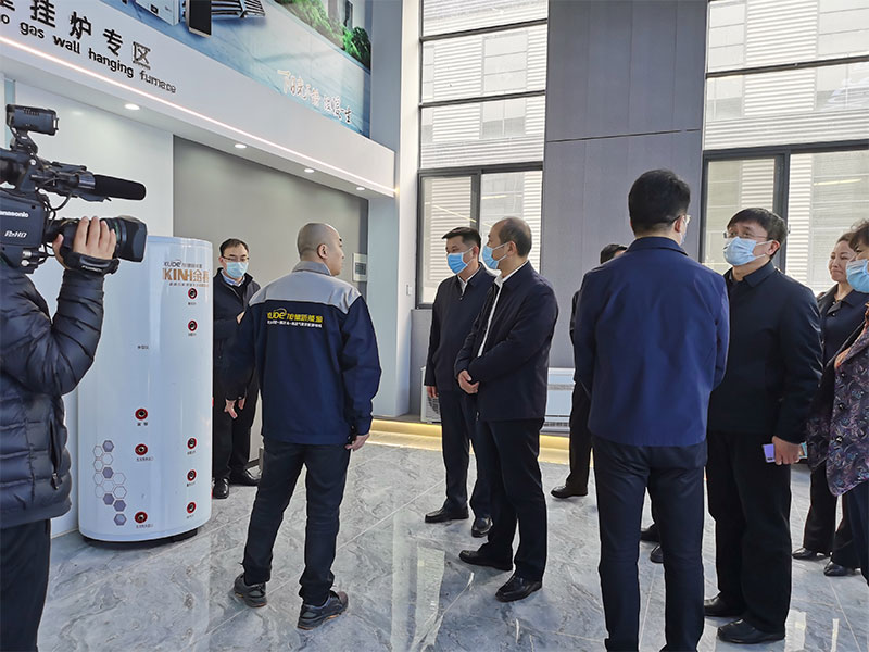 泰安市委常委、副市長、新能源產(chǎn)業(yè)鏈鏈長常緒擴調研山東旭德新能源科技有限公司